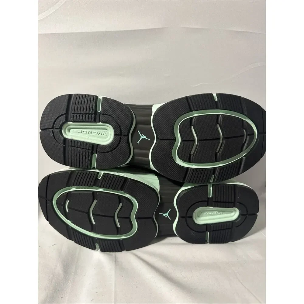 Jordan Trunner O/S Men's Shoes (Black/Neutral Grey/Mint Foam/Green Glow) Size 11